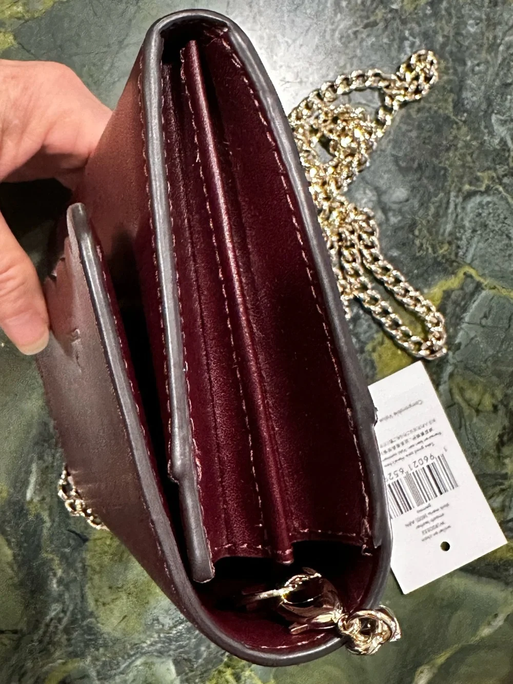 KATE SPADE Scalloped Flap Wallet Crossbody Bag Wine Color with Gold Chain NEW